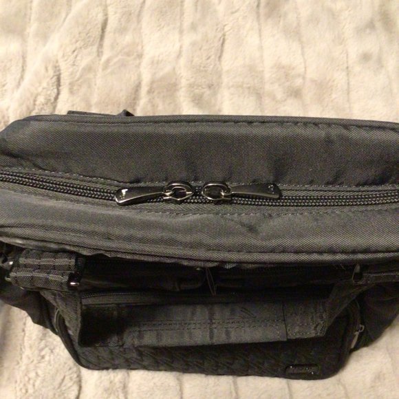 Lug Mini Puddle Jumper 3 Convertible Bag NWT - Picture 6 of 10